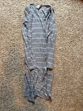 Daytrip Gray Ribbed Knit Cardigan with Subtle White Stripes